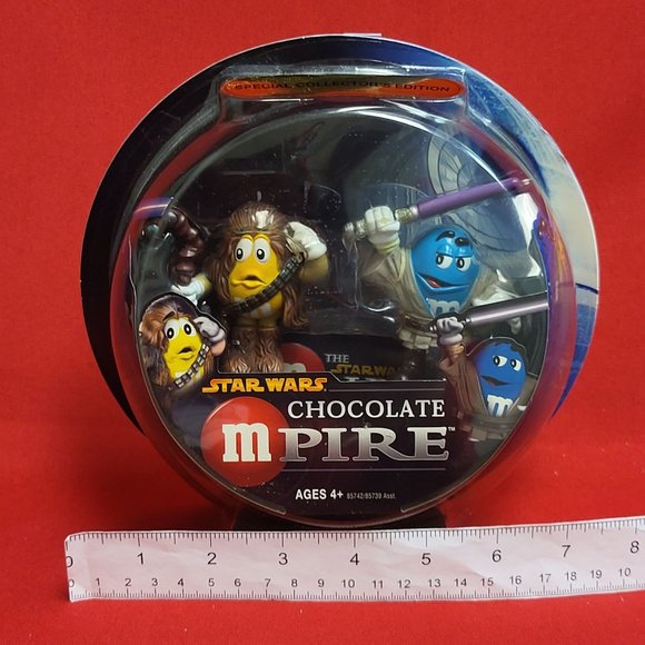 Star Wars Chocolate Mpire Special Collectors Ed Mace Windu and Chewbacca M&Ms 20 - Picture 9 of 10